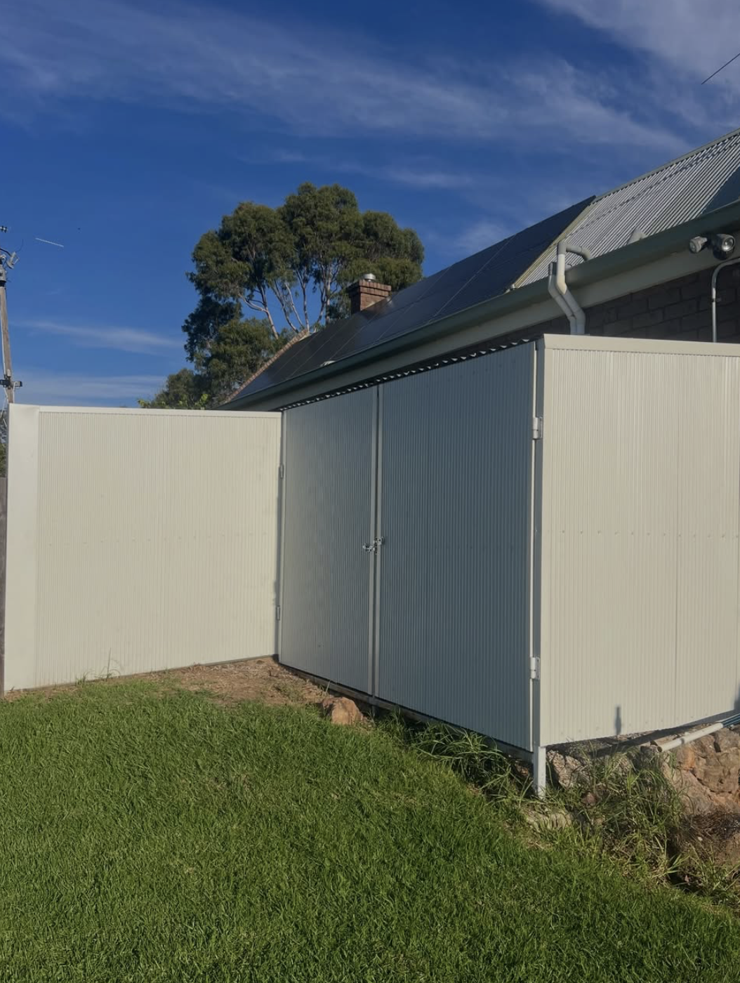 Pool Pump Cover & Fence Refurb